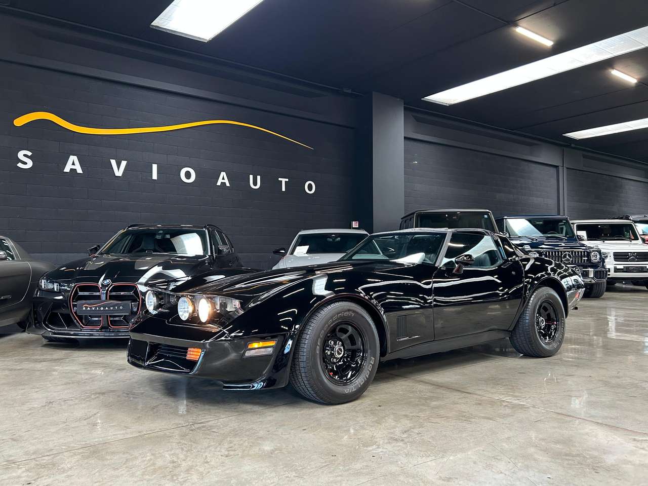 Chevrolet Corvette C3 Coupé T-TOP - AUTOMATICA - V8 Small Block 350 - 190 CV (versione 1981 standard USA)
