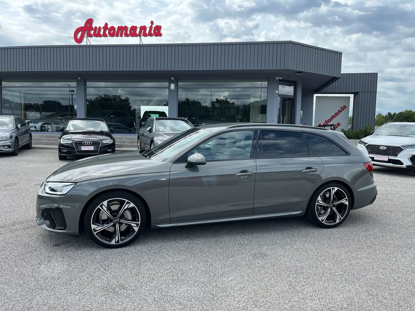 Audi A4 A4 Avant 40 2.0 tfsi S lin ed.quattro 204cv s-tr Серый - 1