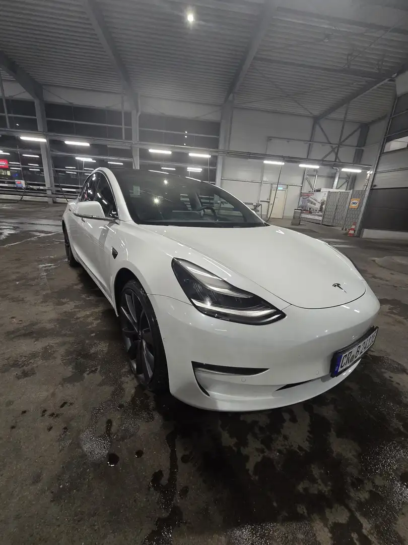 Tesla Model 3 Performance, Allrad, EAP Erweiterter Autopilot Weiß - 2