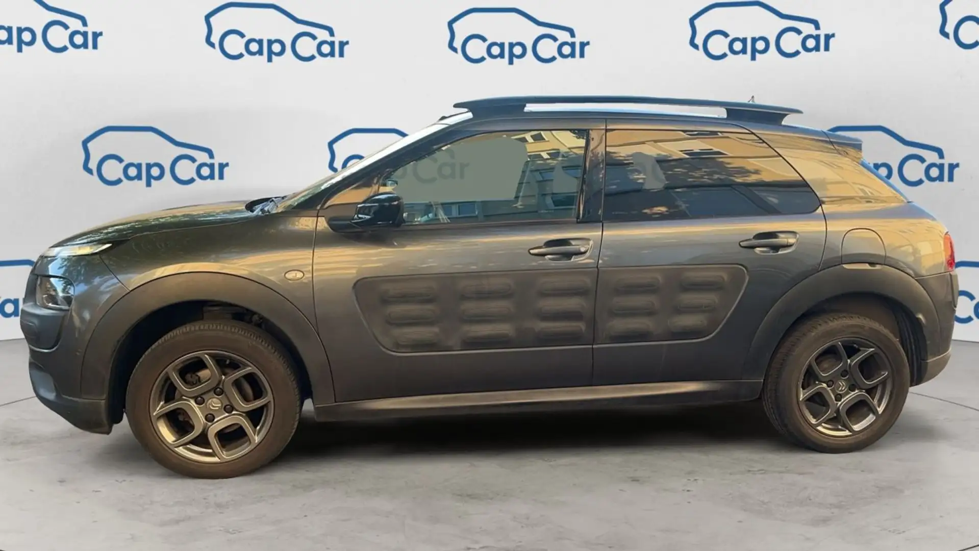 Citroen C4 Cactus 1.6 BlueHDi 100 Shine - 2