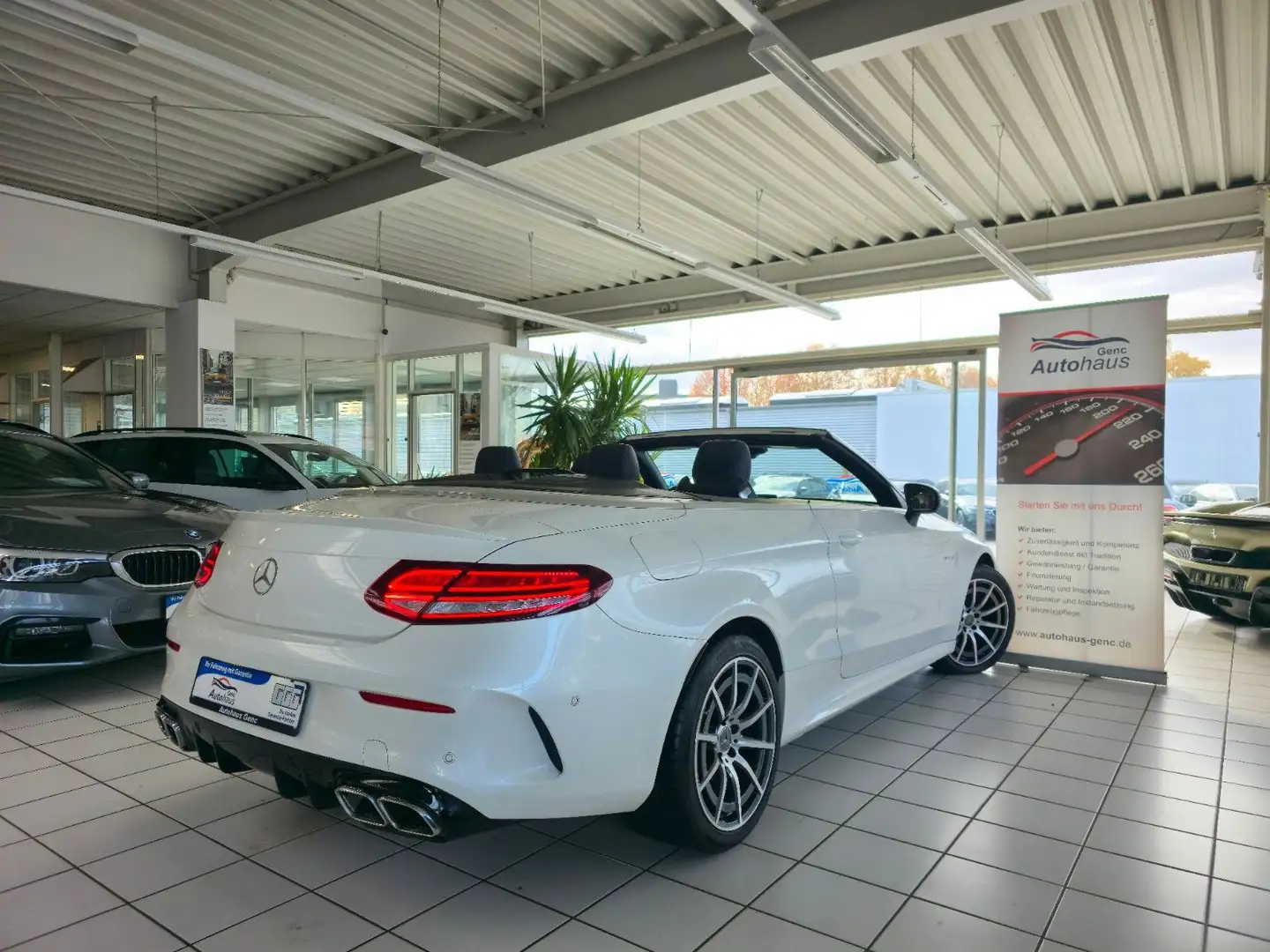Mercedes-Benz C 63 AMG Cabrio Burmester Carbon Multibeam Blanc - 2