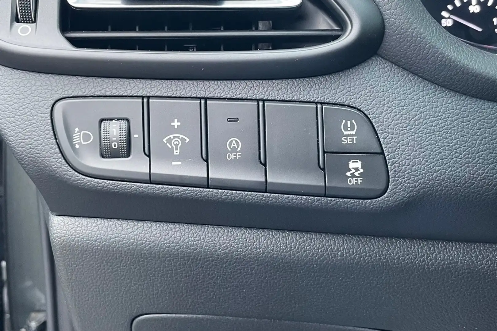 Hyundai i30 i30 CW 1,0 T-GDI Edition 30 Plus Edition 30 Plus Grau - 2