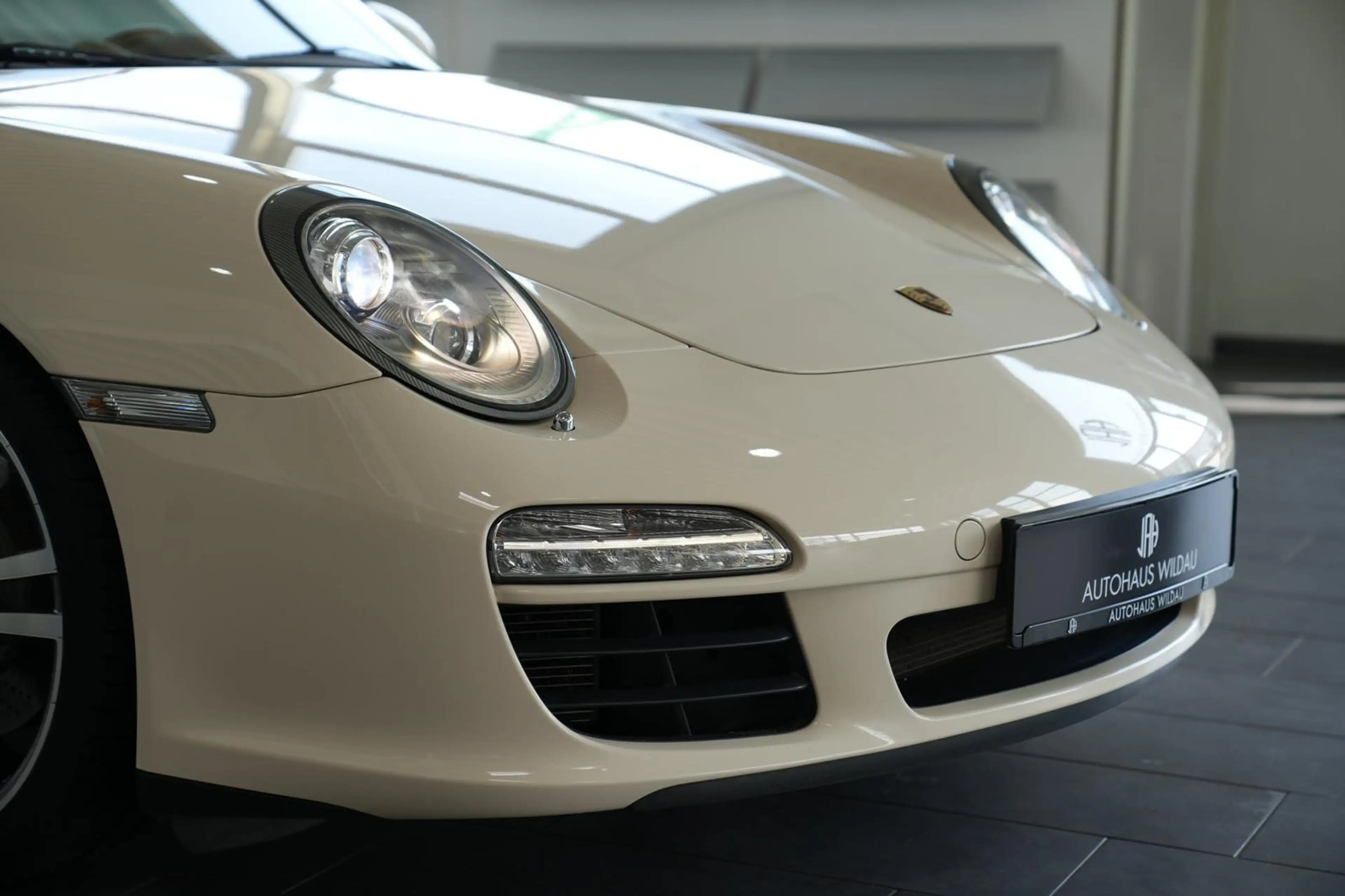 Porsche 997 *PTS*Sonderlackierung — photo 11