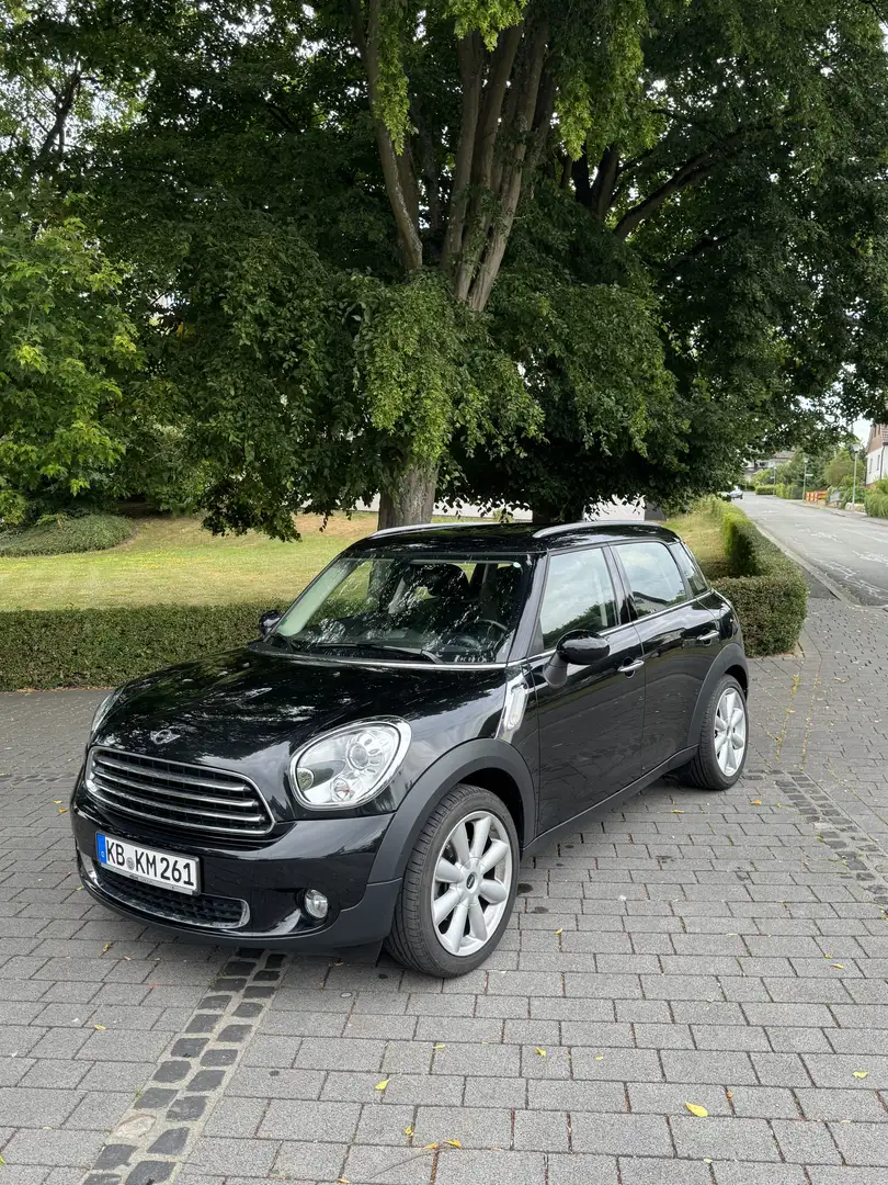 MINI Cooper Countryman R60 Schwarz - 1