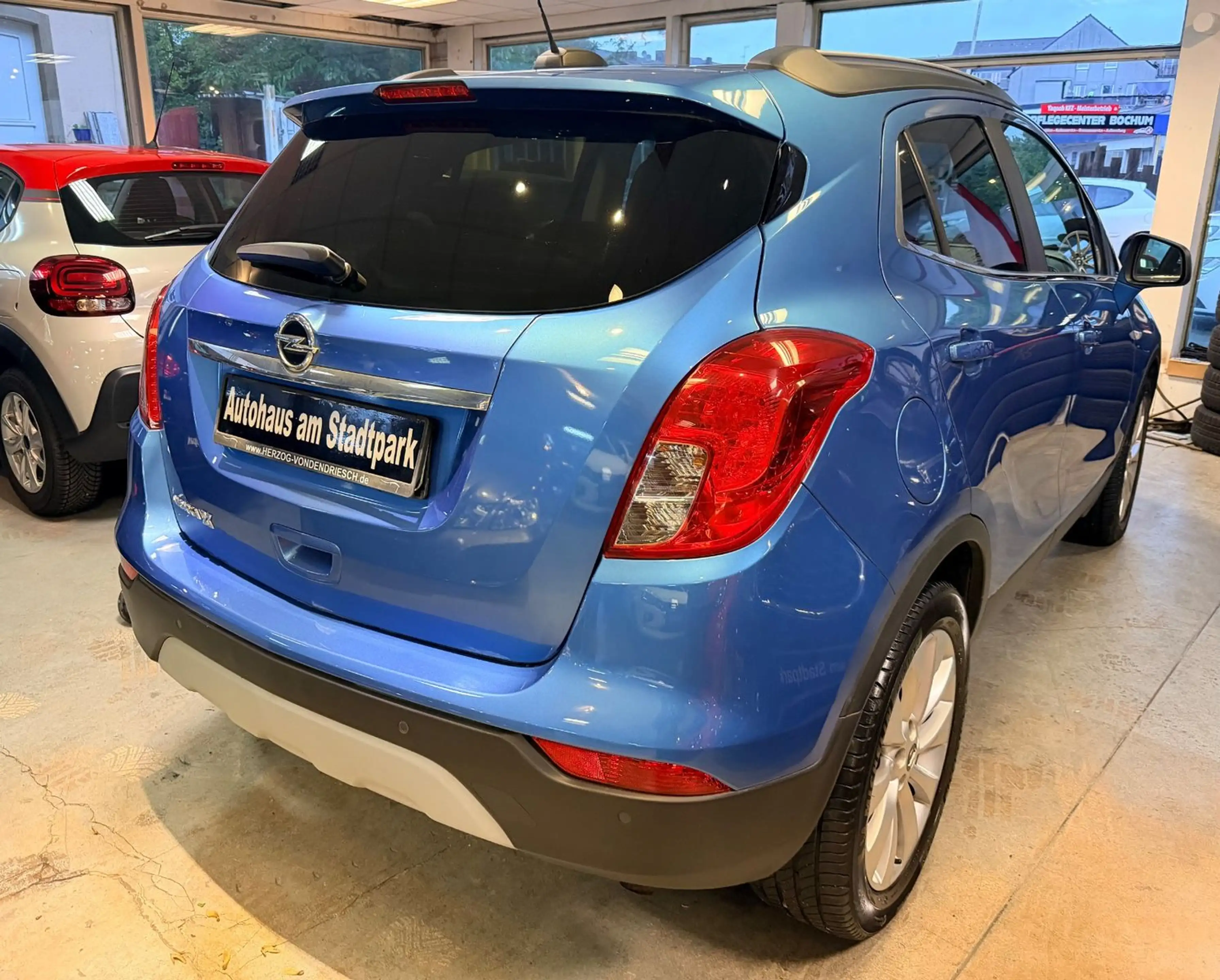 Opel Mokka X 1.6 ecoFLEX Selection Start/Stop — photo 9