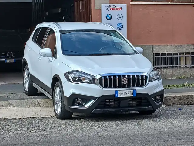 Suzuki SX4 S-Cross 1.6 DDiS S&S 4WD All Grip Top
