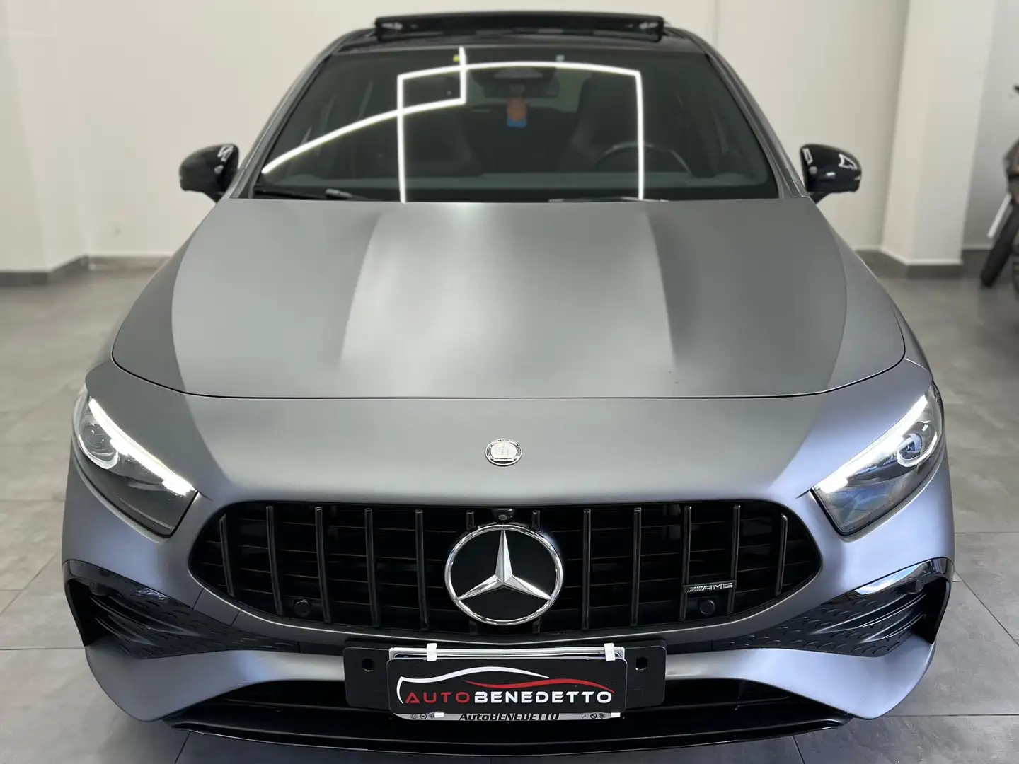 Mercedes-Benz A 35 AMG Classe A35 Line Premium Plus 4matic auto Grigio - 2