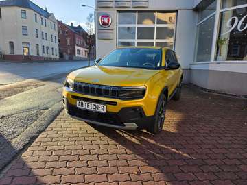 Summit Mild-Hybrid FWD