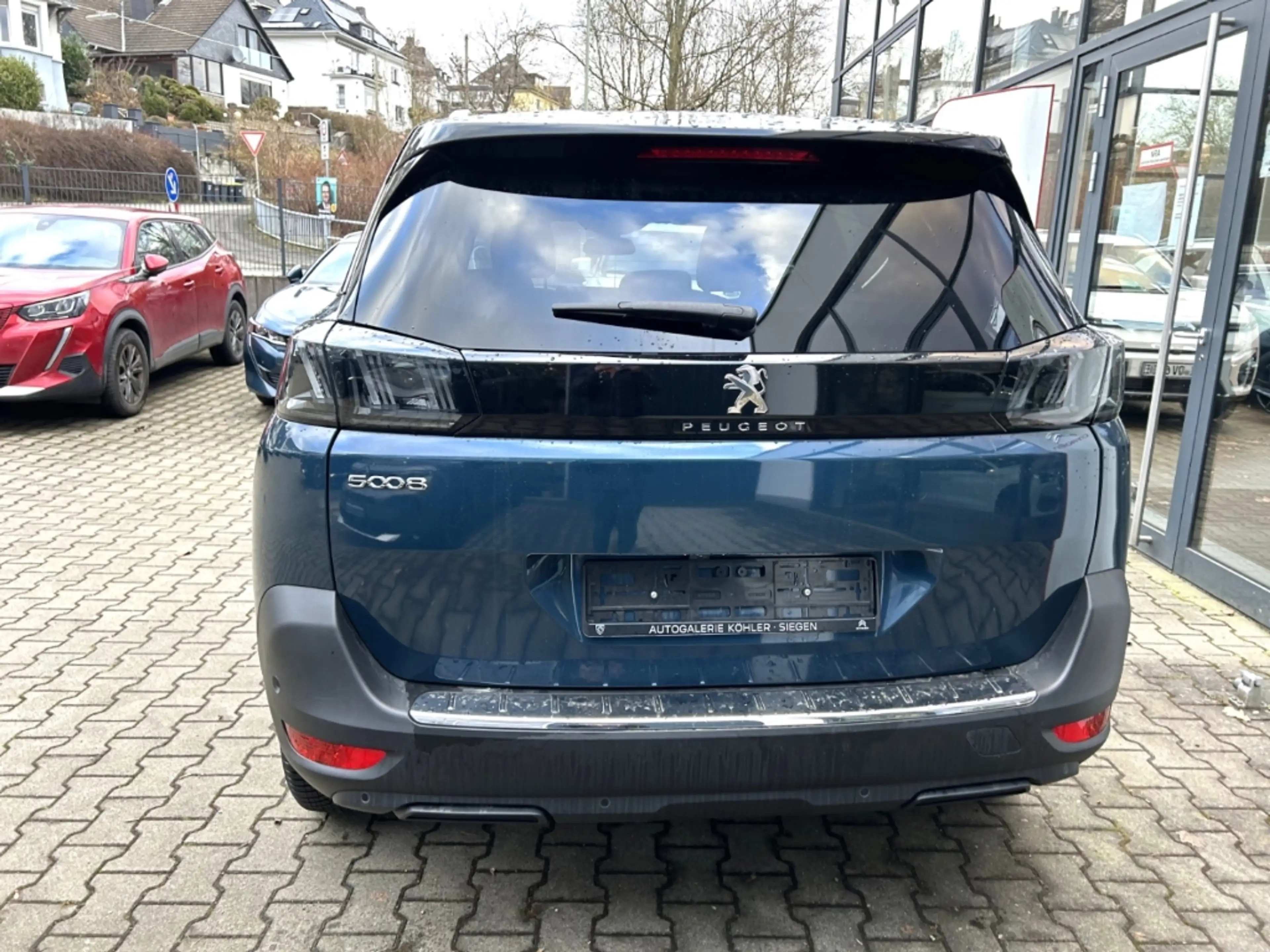 Peugeot 5008 1.2 Allure Pack 130 ACC SITZHEIZUNG KAMERA — photo 5