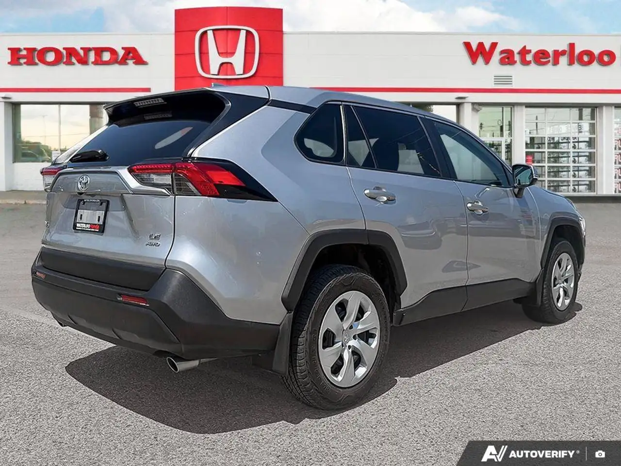 Toyota RAV 4 photo Toyota RAV 4