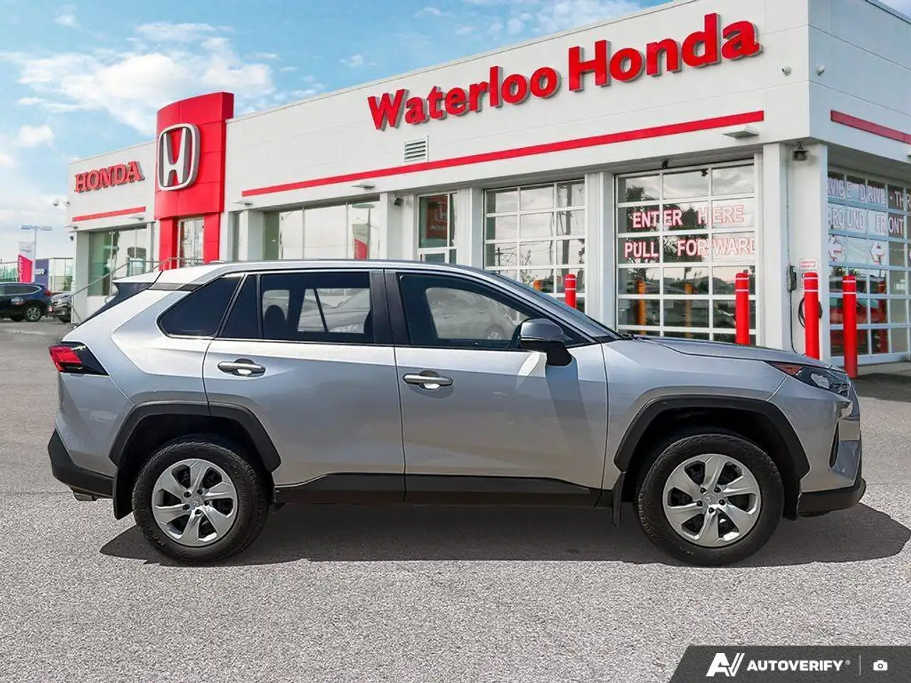 Toyota RAV 4 photo Toyota RAV 4