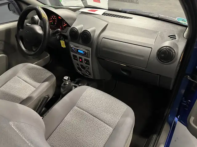 Dacia Logan view 11