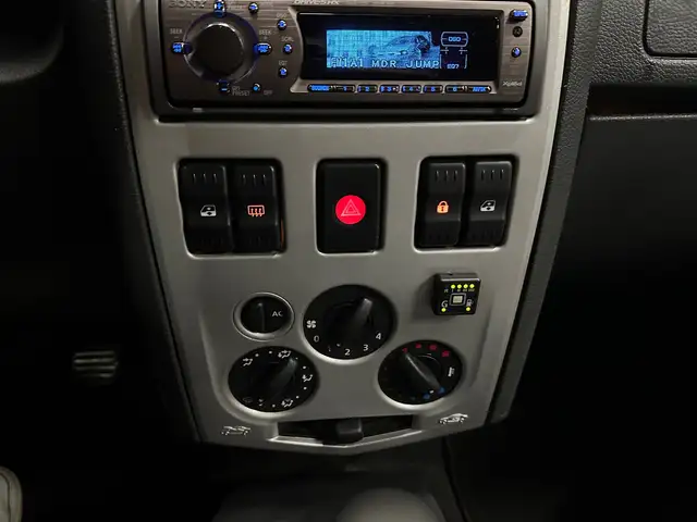 Dacia Logan view 18