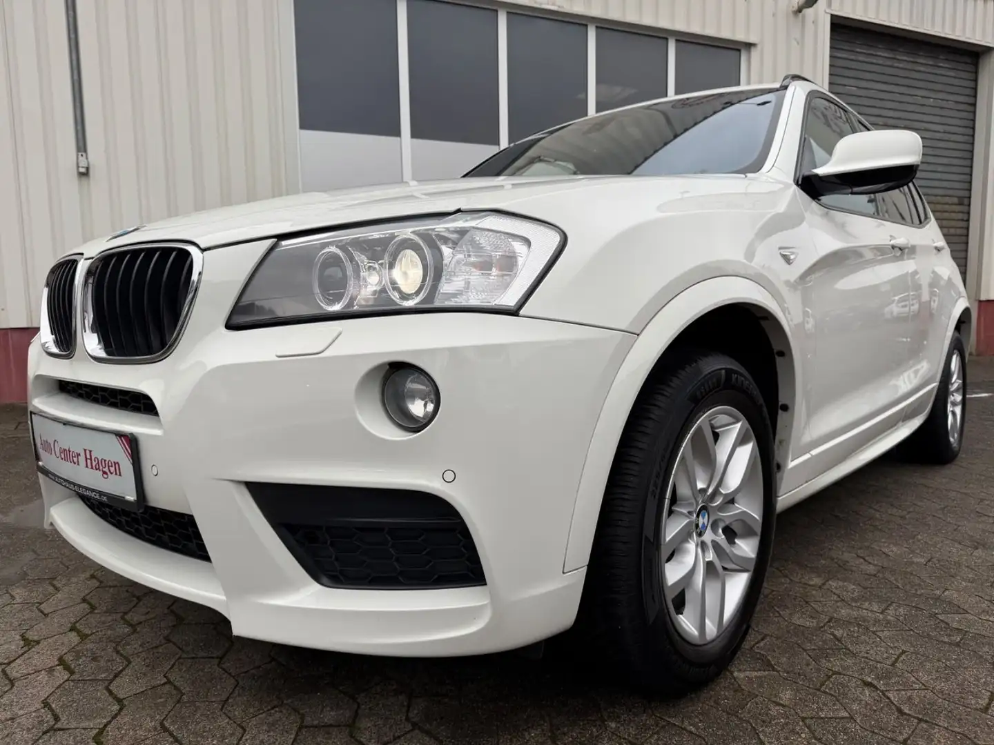 BMW X3 xDrive 20d 135kW 184PS/M-Paket/LED/SHZ/NAVI Weiß - 1