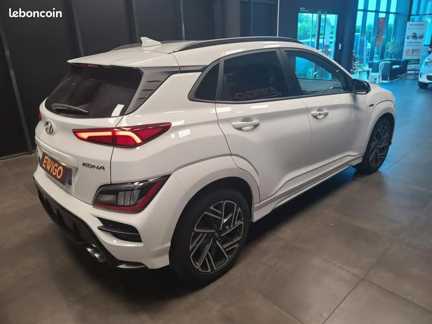 Hyundai KONA 1.0 T-GDI 120ch HYBRID 48VOLT MHEV N-LINE CREATIVE Blanc - 2