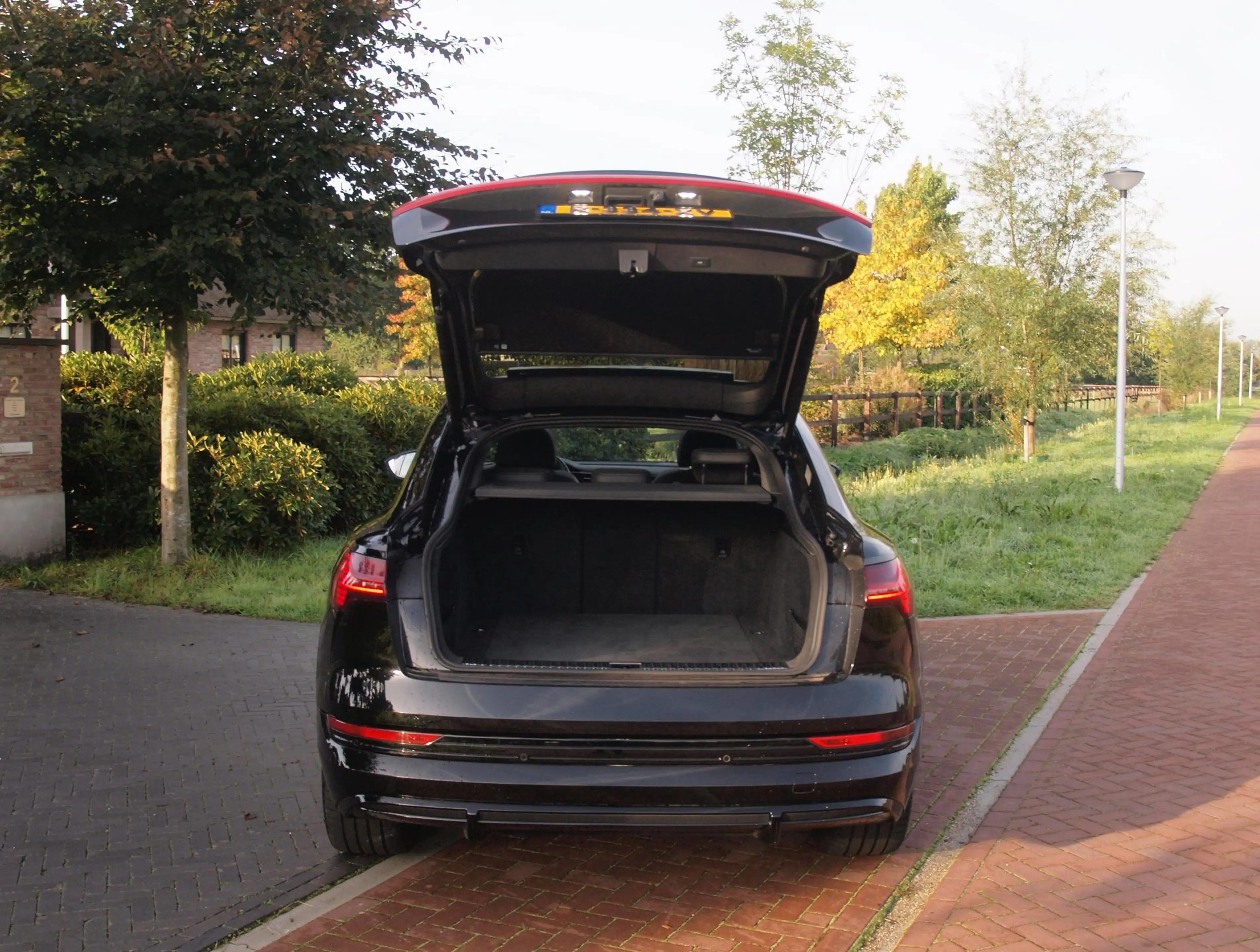 Audi e-tron Sportback 55 quattro S edition 95 kWh | Panoramada — photo 32