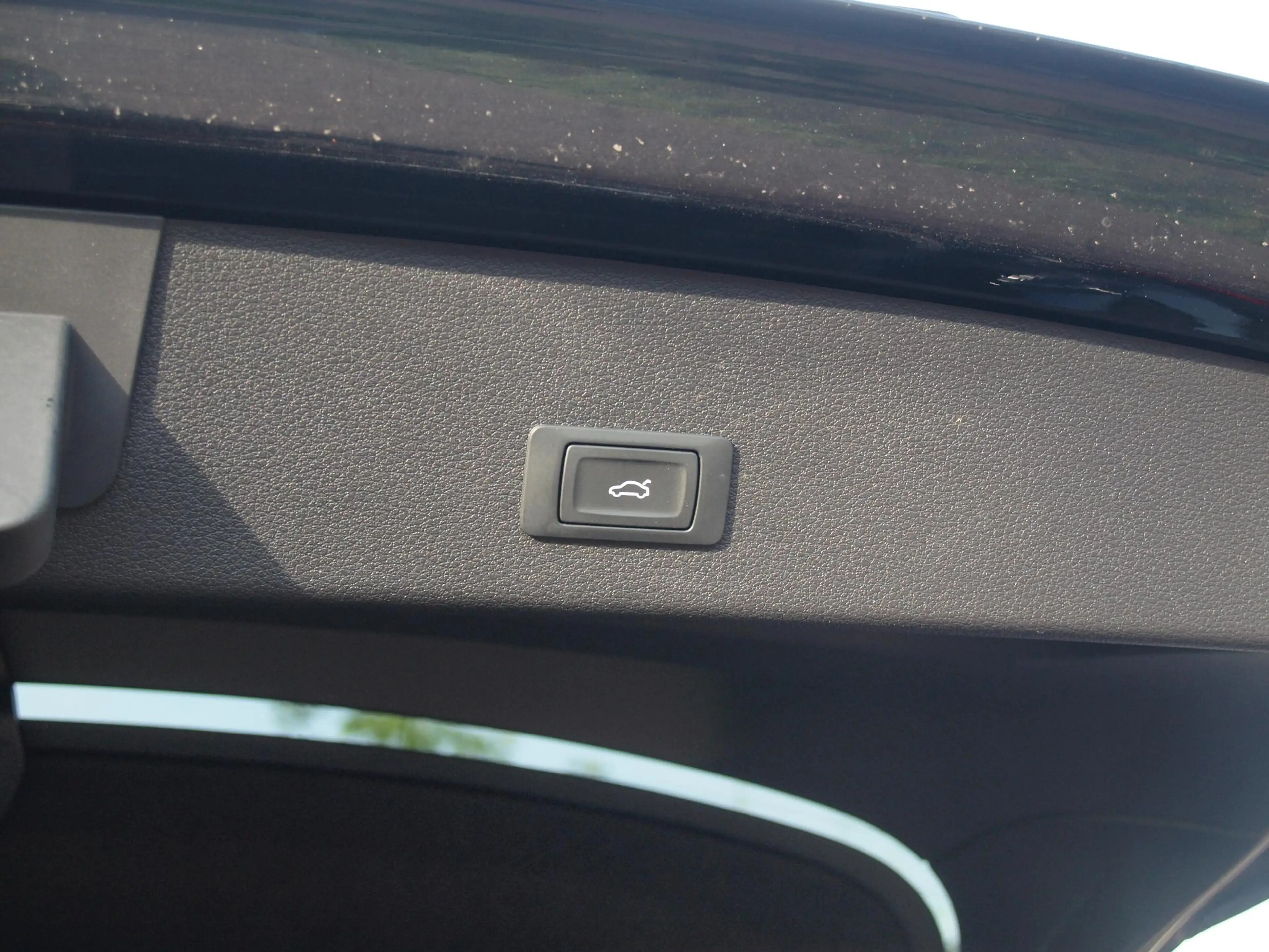 Audi e-tron Sportback 55 quattro S edition 95 kWh | Panoramada — photo 33