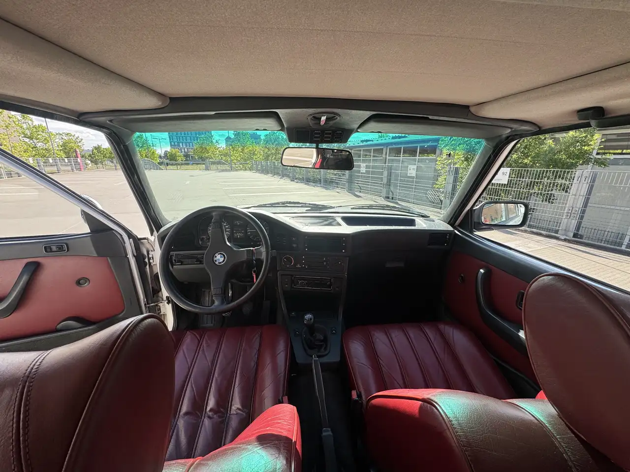 BMW 525i, foto 9