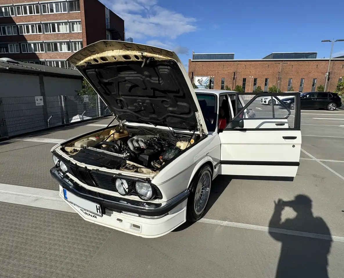 BMW 525i, foto 7