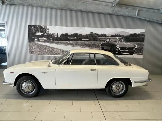 Alfa Romeo 2000 Sprint