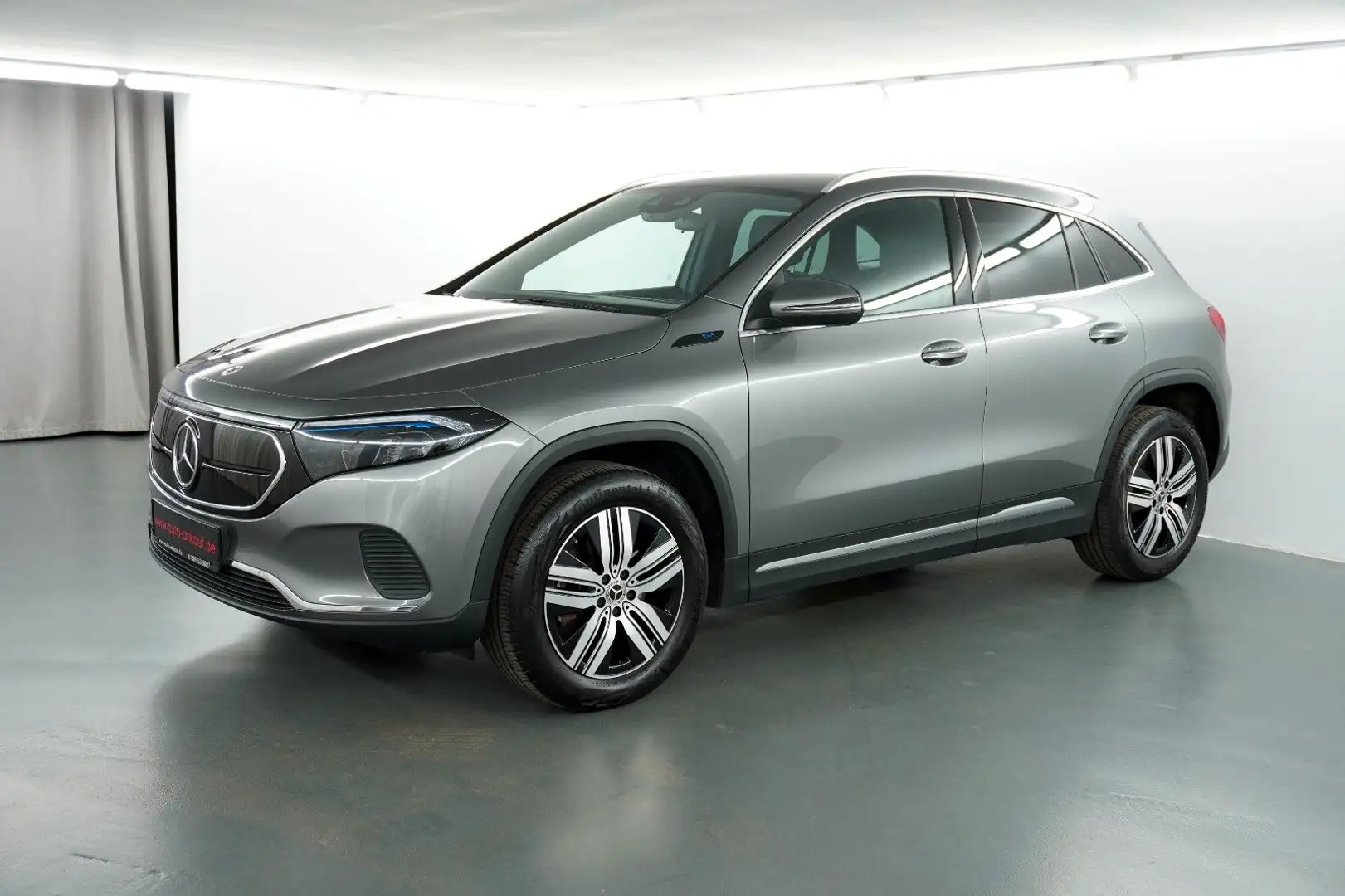 Mercedes-Benz EQA 250 Electric Art Kamera Navi ACC 18' LED Grau - 1