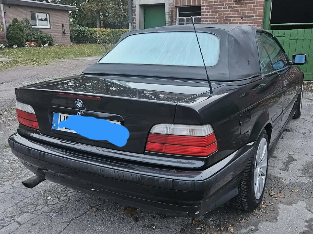 BMW 320i, foto 3