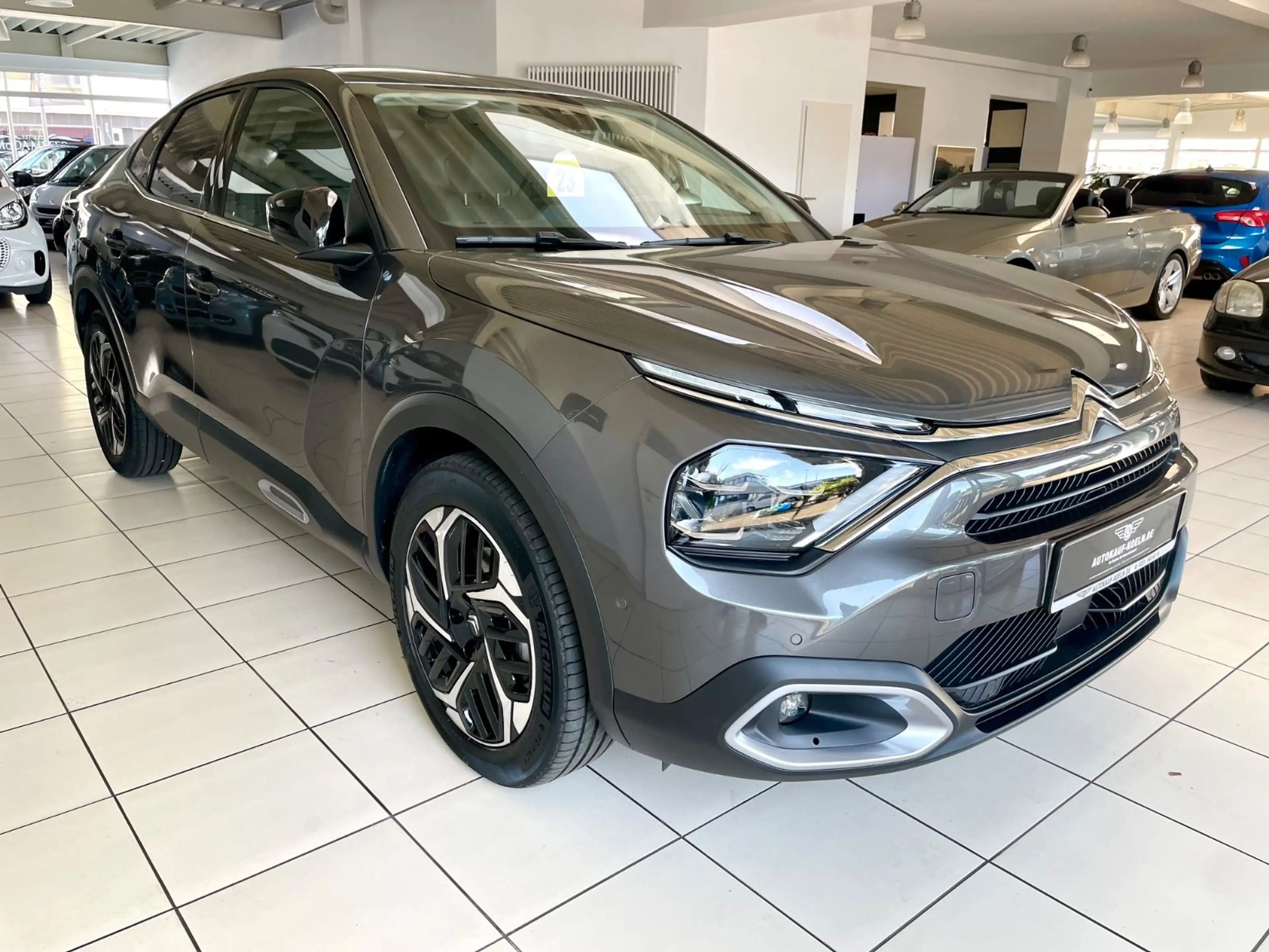 Citroen C4 X Shine 1,2 Automatik Kamera Navi — photo 4