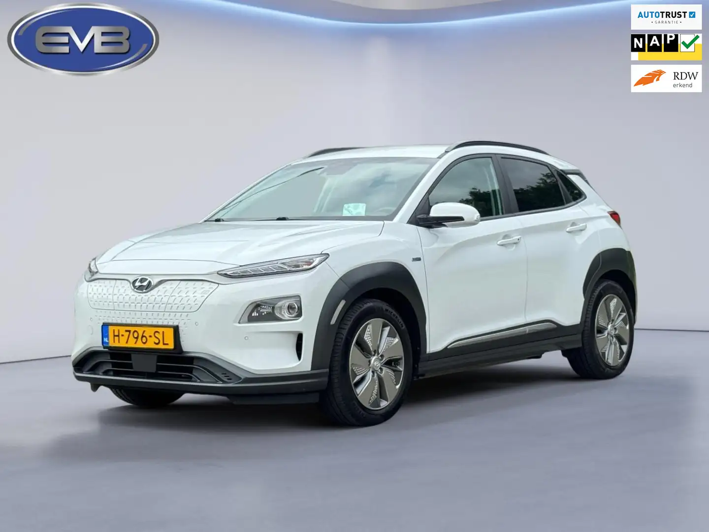 Hyundai KONA EV Premium 64 kWh, 31000 km, parelmoer, achteruitr Beyaz - 1