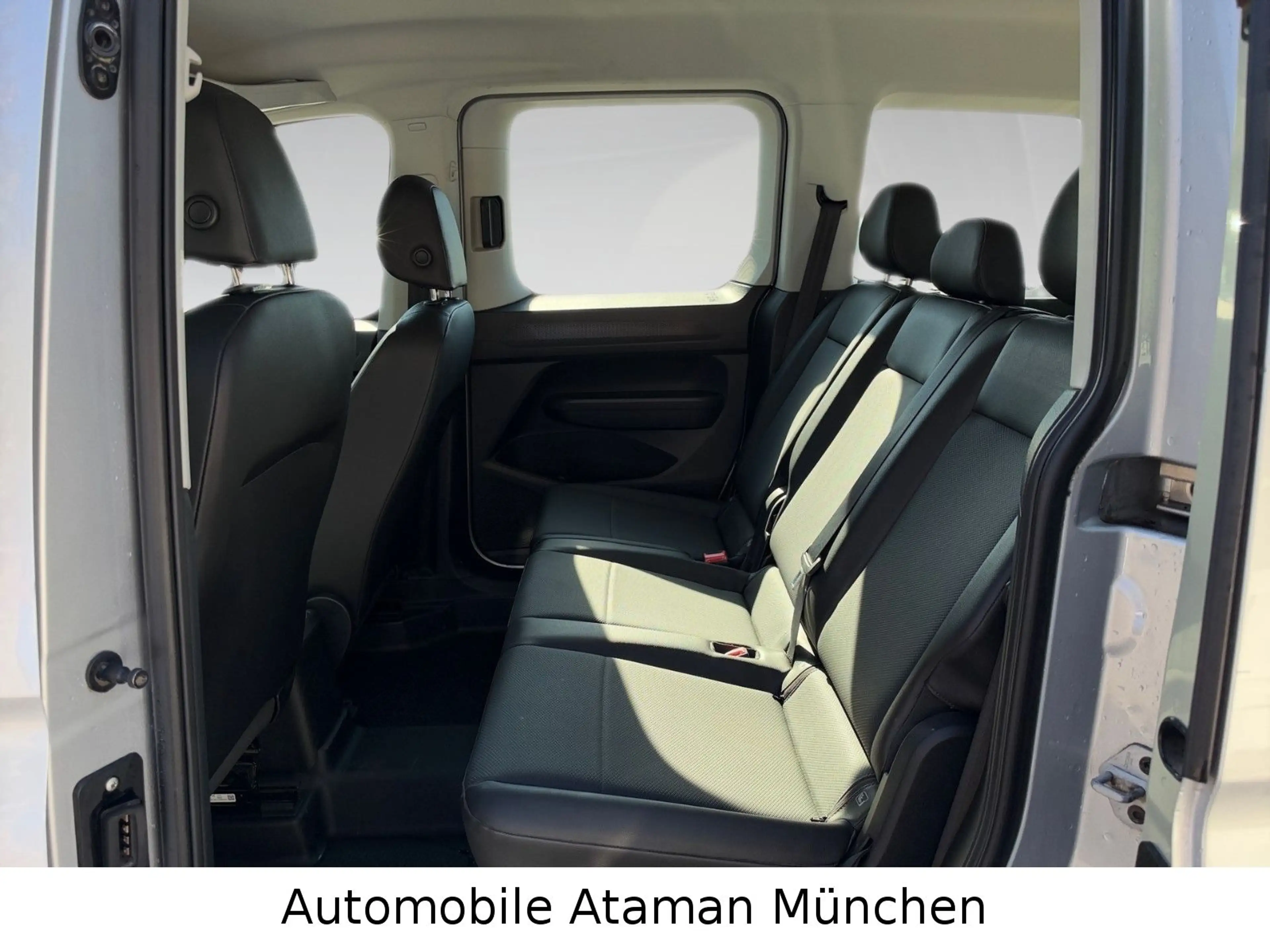 Volkswagen Caddy 2.0 TDI / Klima / 5-Sitze / Leder / Navi — photo 14