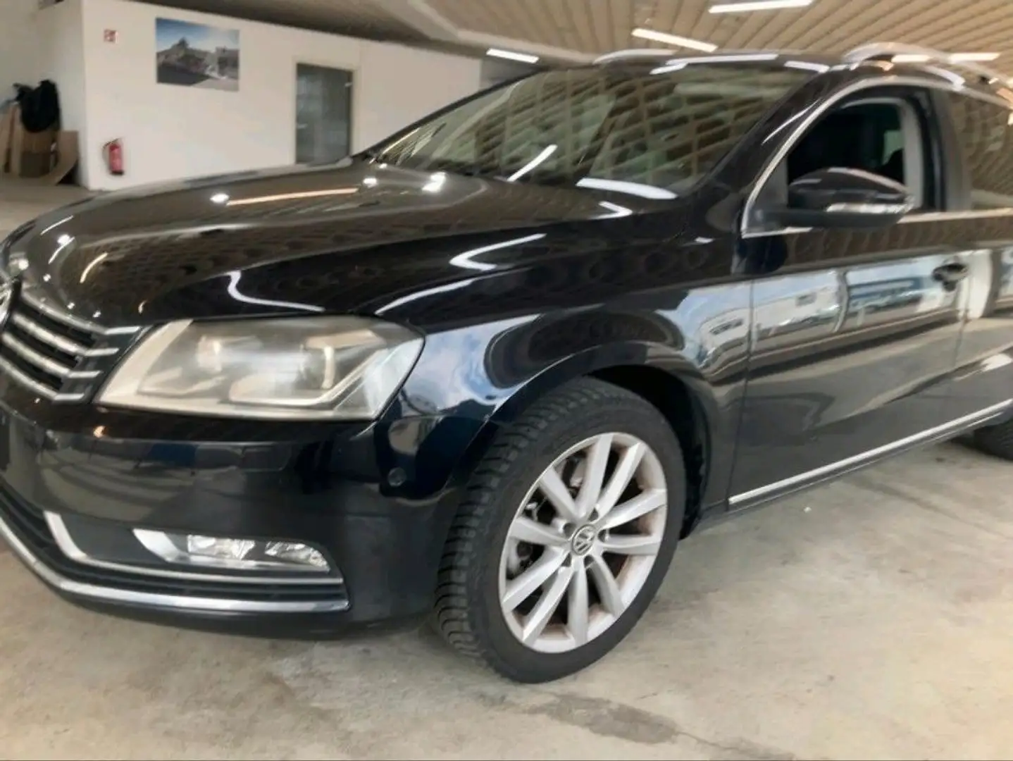 Volkswagen Passat Variant Comfortline BlueMotion Schwarz - 2