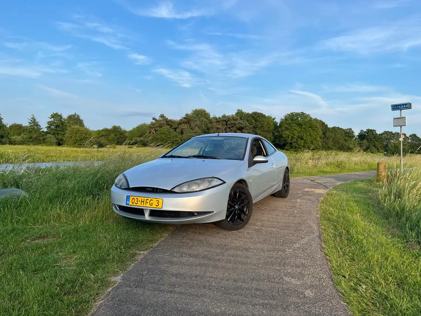 Ford Cougar Cougar 2.5-24V V6 Silber - 2