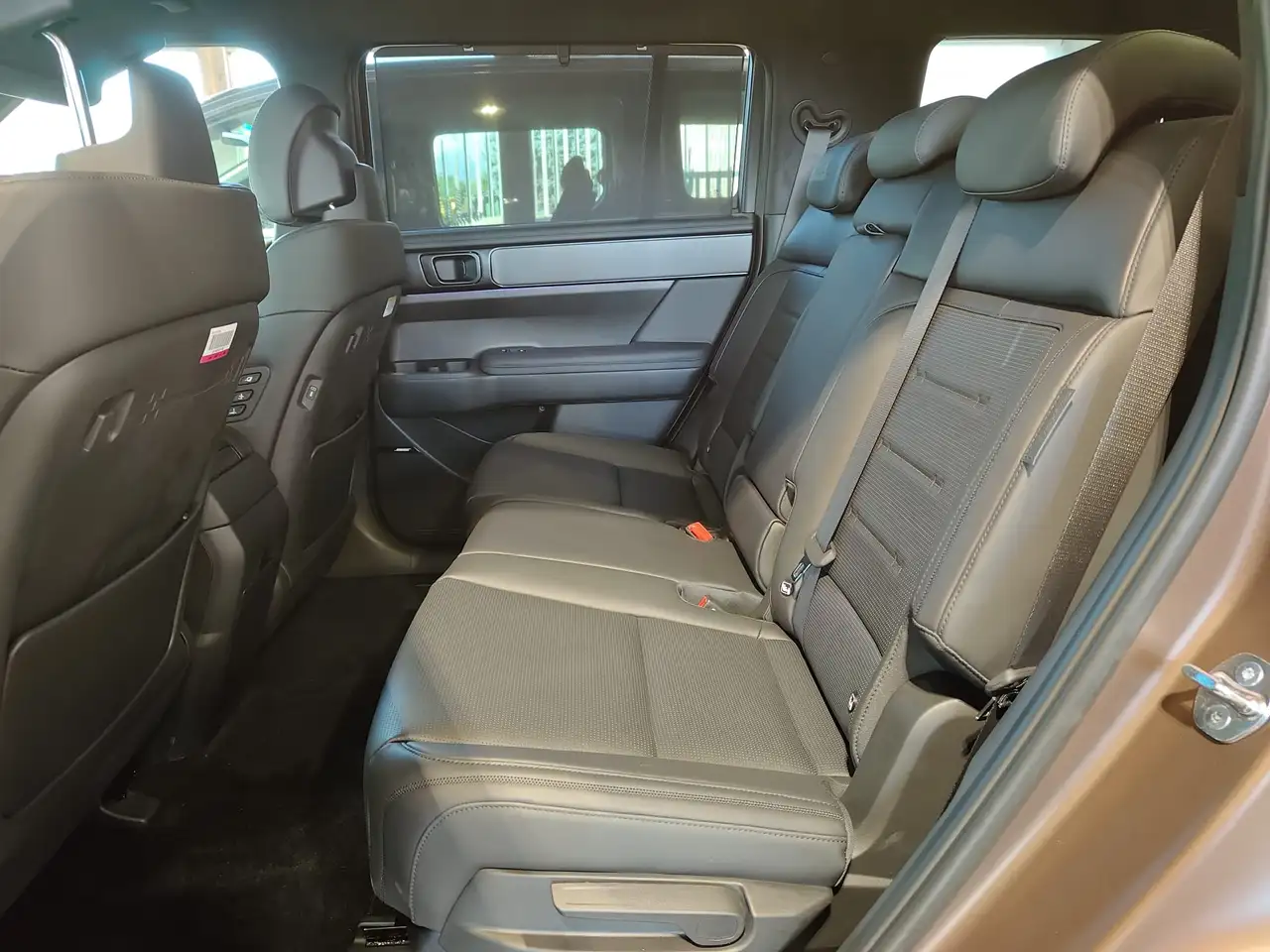 Hyundai Santa FE 1.6 T-GDI PHEV 4WD BUSINESS, миниатюра 18