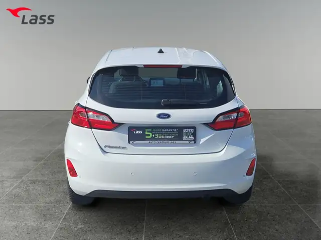 Ford Fiesta view 5