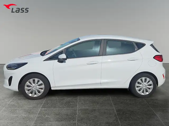 Ford Fiesta view 3
