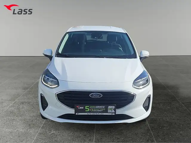 Ford Fiesta view 9
