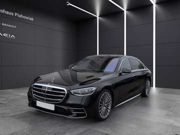 d 4Matic L AMG Line Chauffeur Paket Panorama Navi Burmester