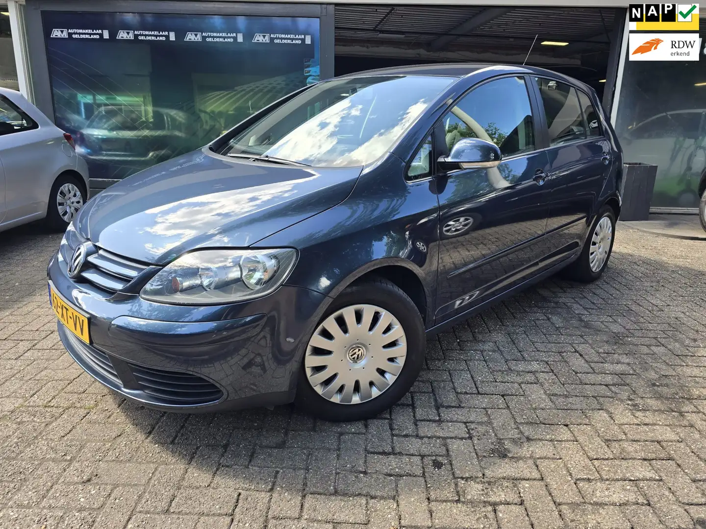 Volkswagen Golf Plus 1.4 Optive 3 | 1E EIGENAAR | 12MND GARANTIE | AIRC Blauw - 1