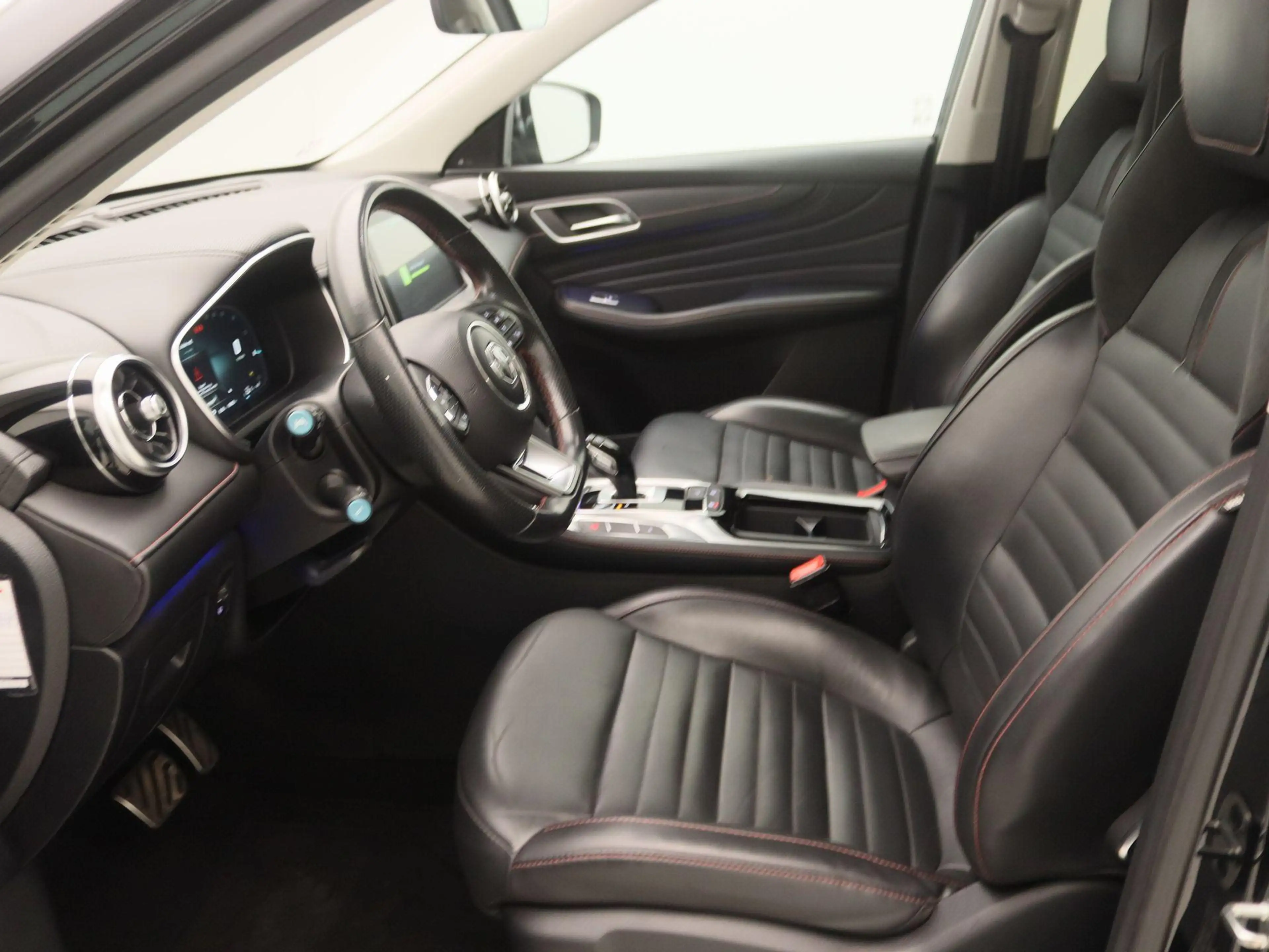 MG EHS 1.5 TGDI Luxury | Apple Carplay/Android Auto | Pan — photo 10