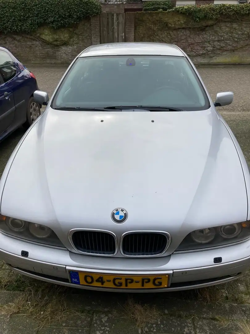 BMW 525 525i Executive Grijs - 2