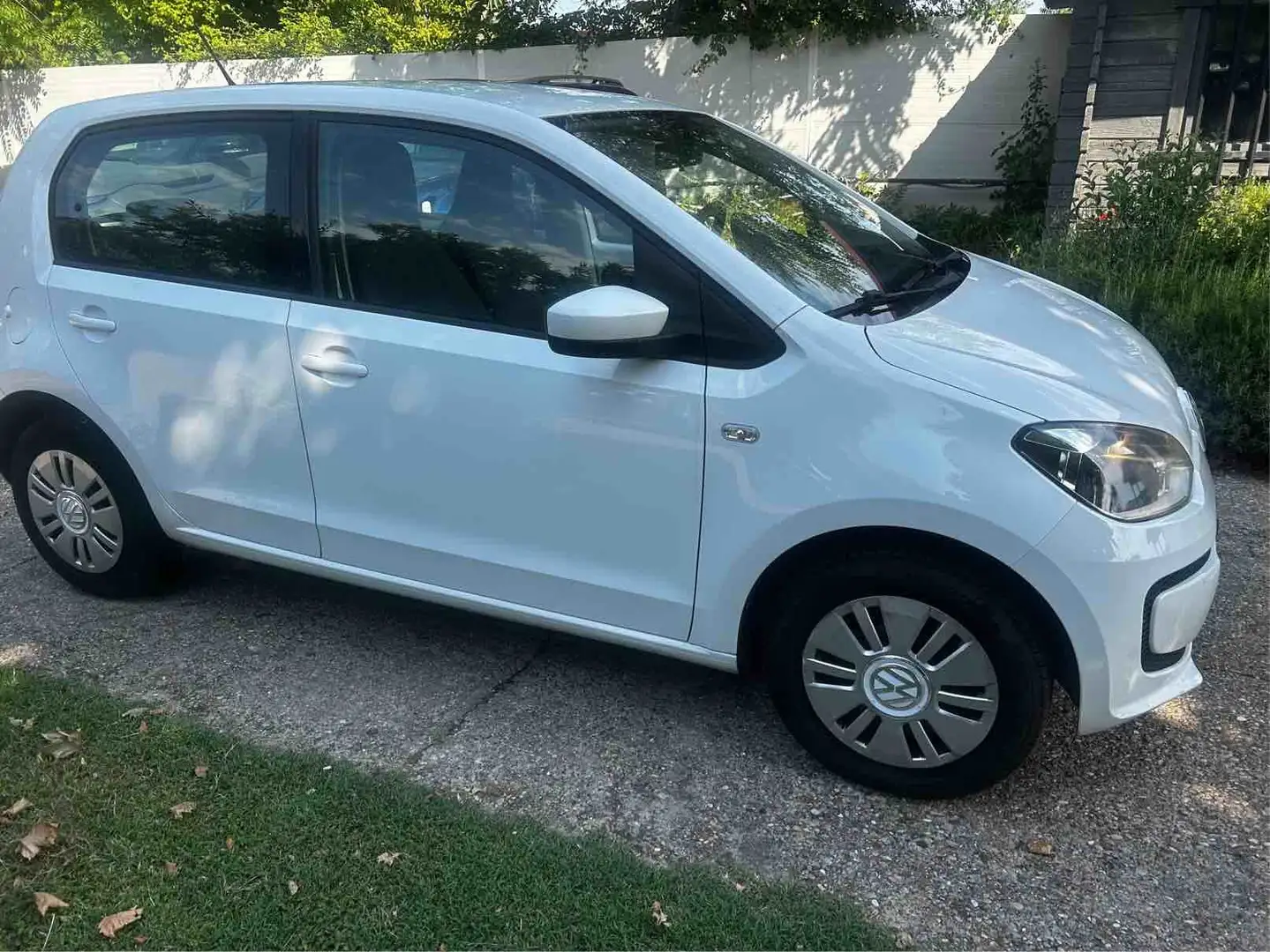 Volkswagen up! up! 2012 5p 1.0 Move 60cv asg Bianco - 1