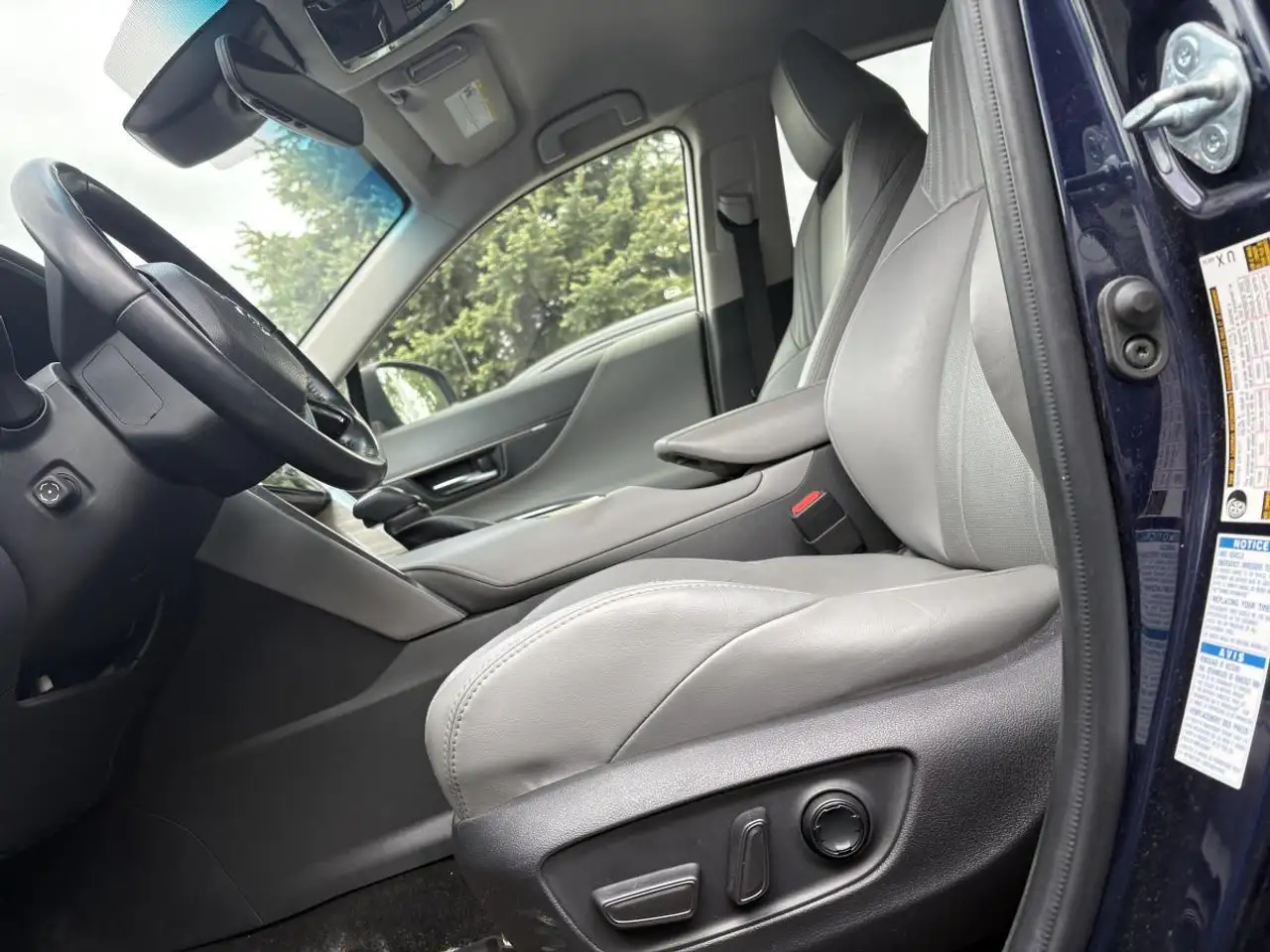 Toyota Venza снимка Toyota Venza