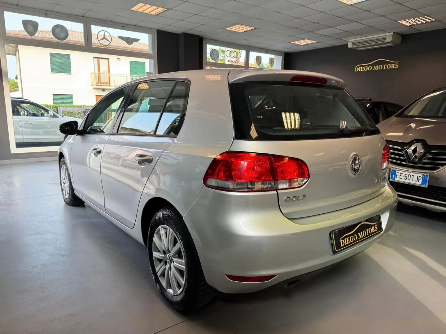 Volkswagen Golf 5p 1.6 tdi bm Comfortline Noir - 2