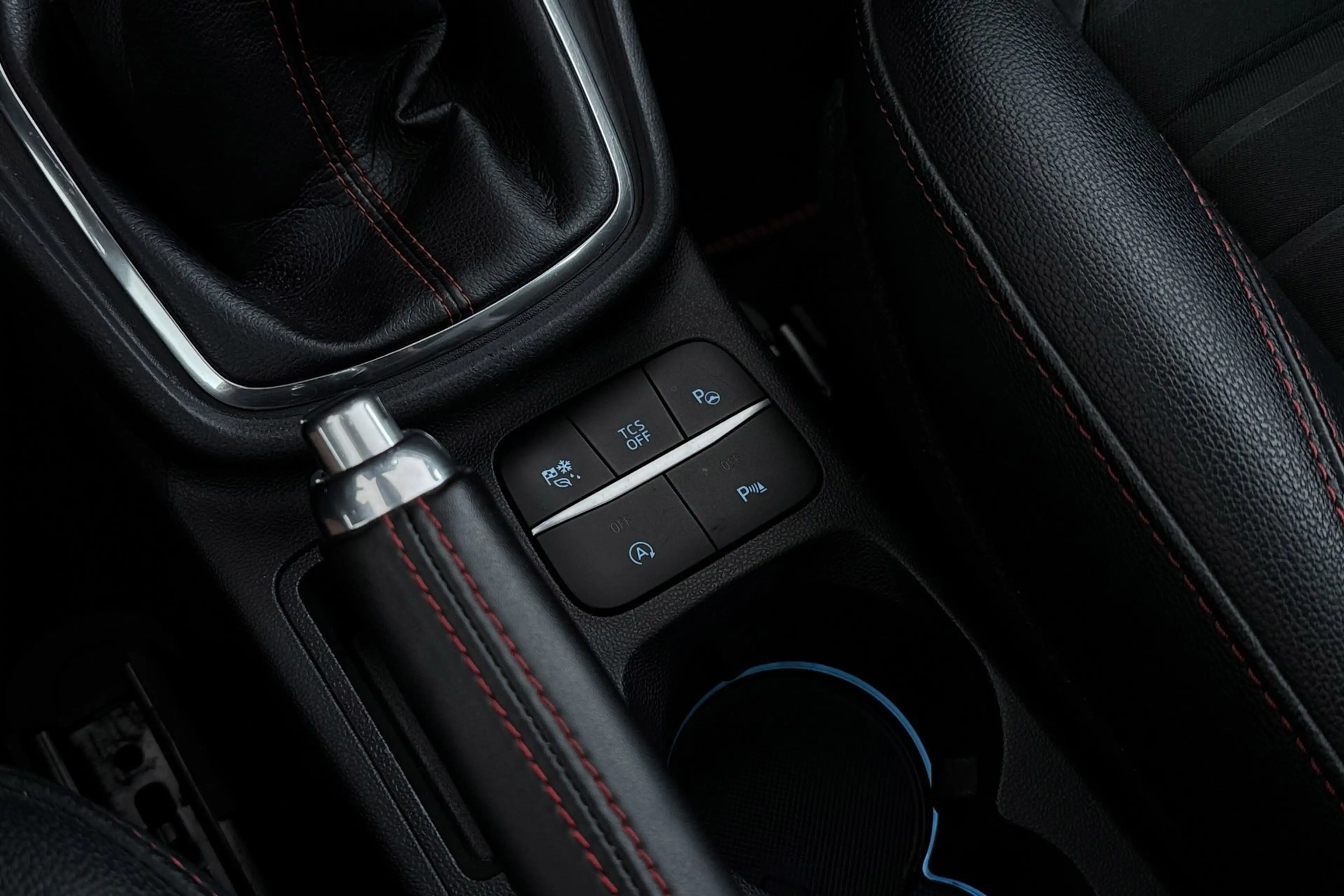 Ford Puma 1.0 EcoBoost Hybrid ST-Line X First | Maxton Desig — photo 28