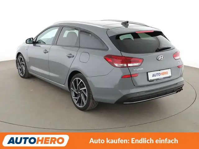 Hyundai i30 view 4