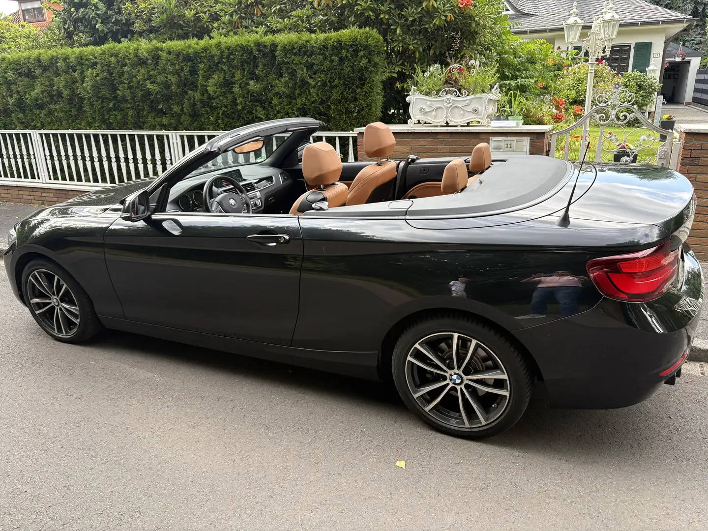 BMW 220 220i Cabrio Aut. Sport Line Black - 2