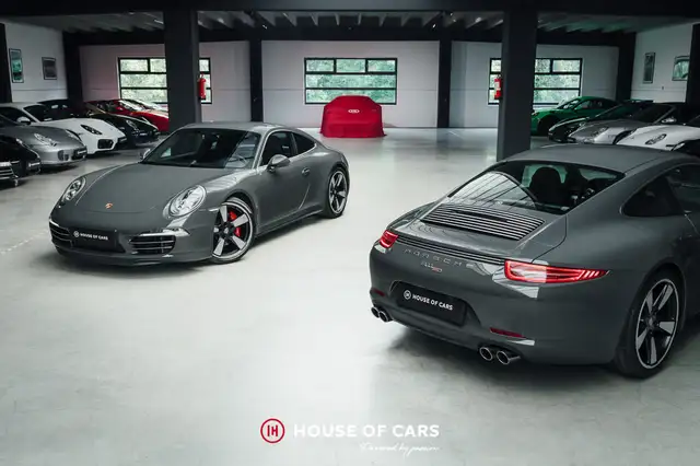 2013 Porsche 911 in Grey for sale