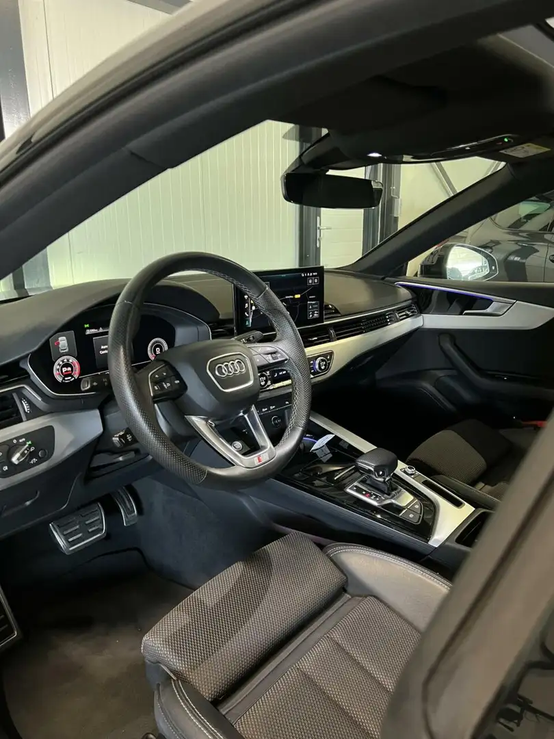 Audi A5 Sportback S-line Pano Virtual Sfeer Black optic NA Grijs - 2