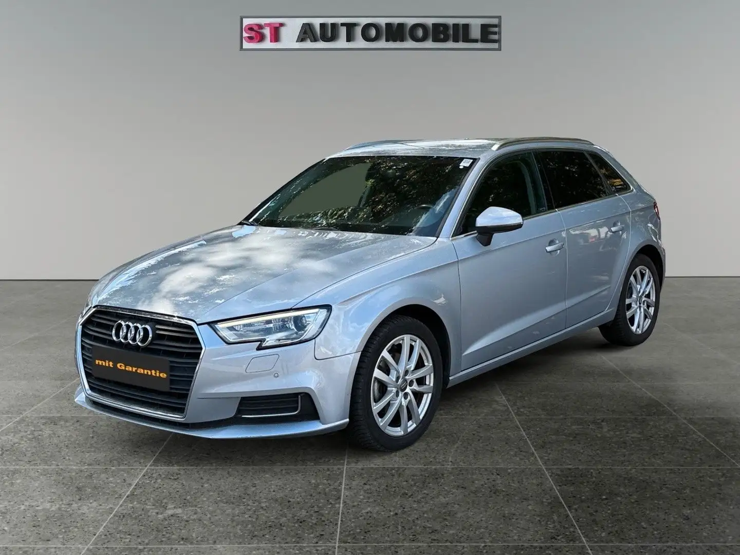 Audi A3 Sportback 2.0-Automatik-Navi-Leder Silber - 1