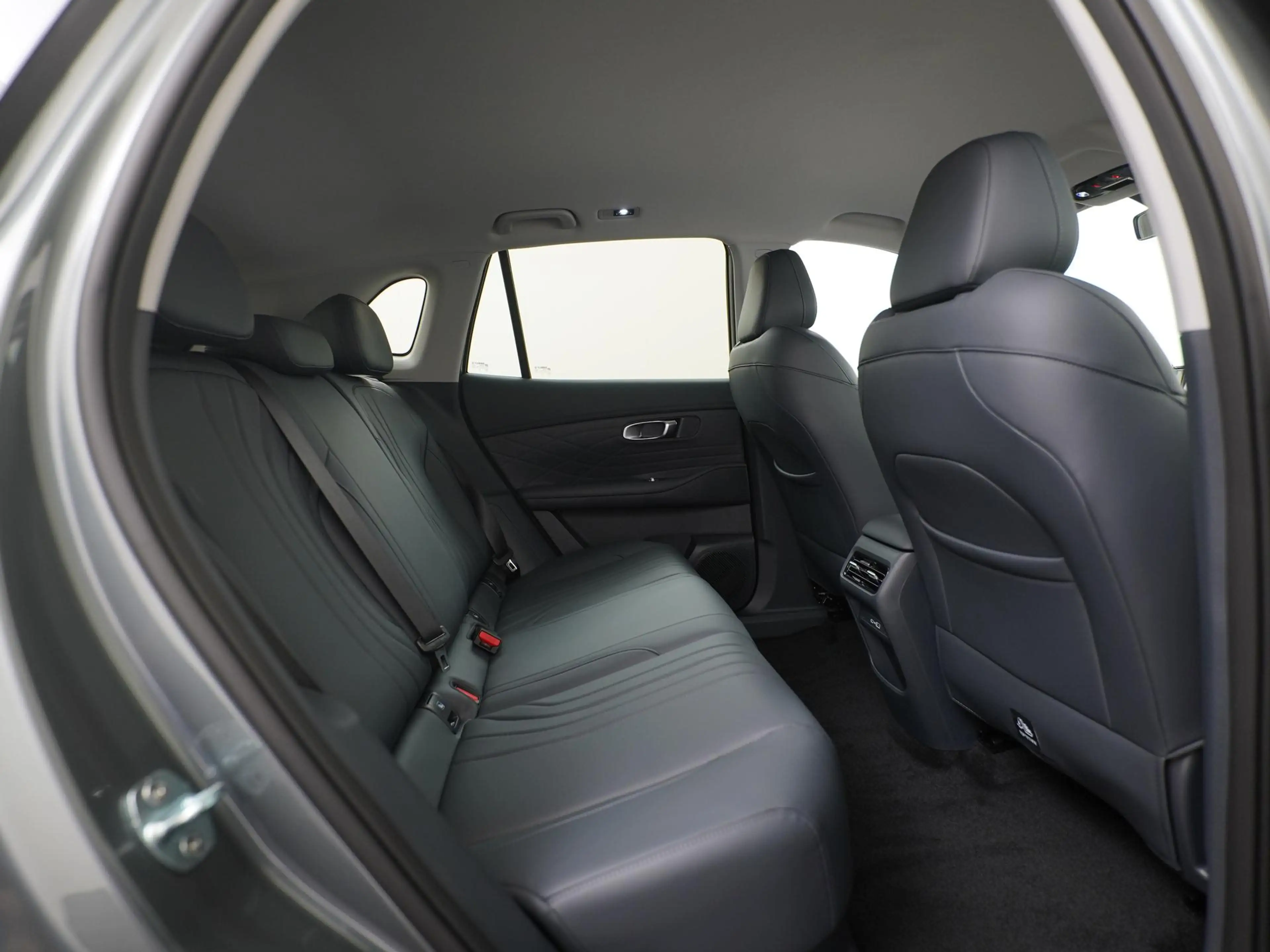 Geely Starray EM-i 1.5 Pro | 360° Camera | Stuur & Stoel Verwarming | — photo 32