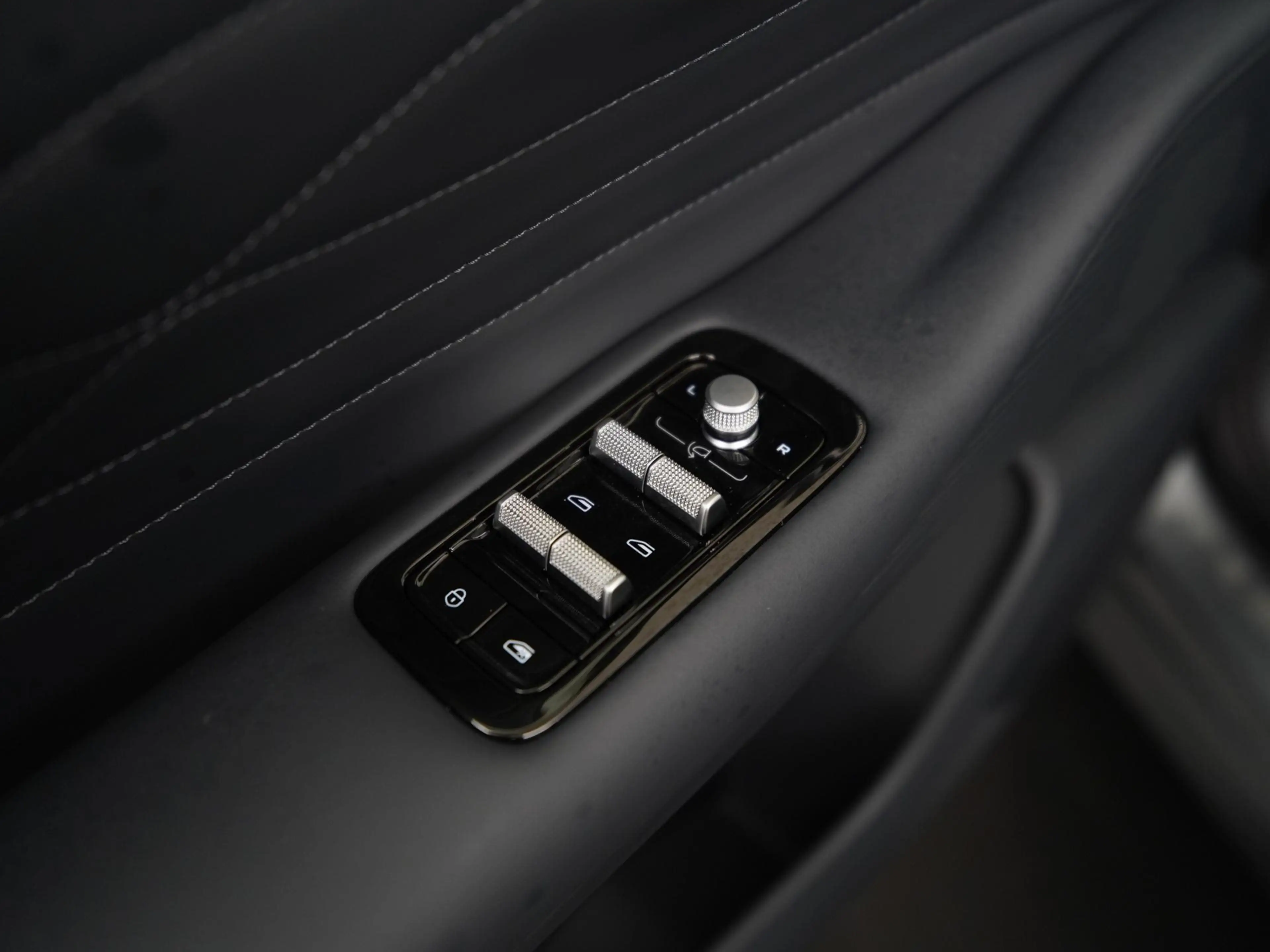 Geely Starray EM-i 1.5 Pro | 360° Camera | Stuur & Stoel Verwarming | — photo 40